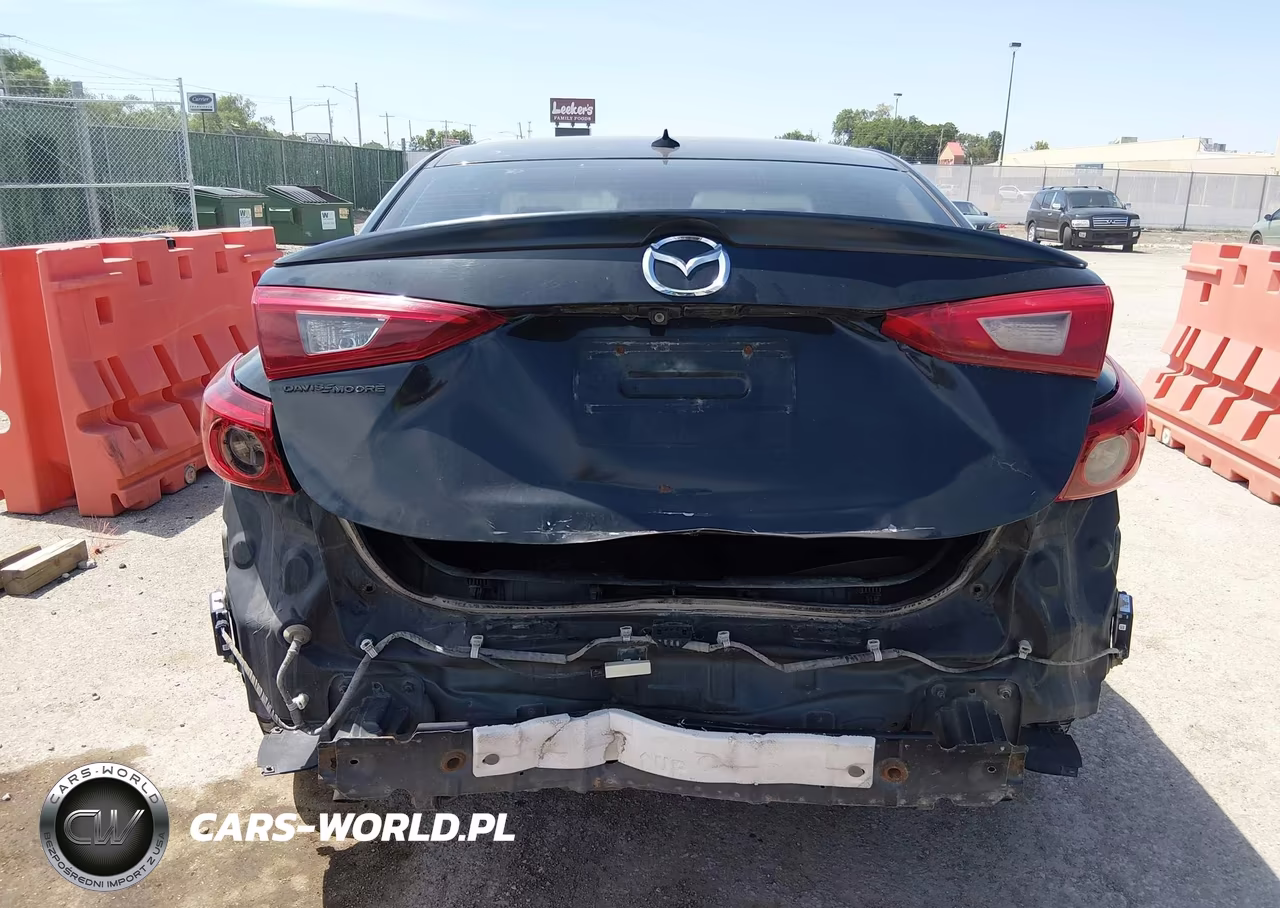2015 Mazda Mazda3 S Grand Touring VIN:JM1BM1W38F1234569 - 16