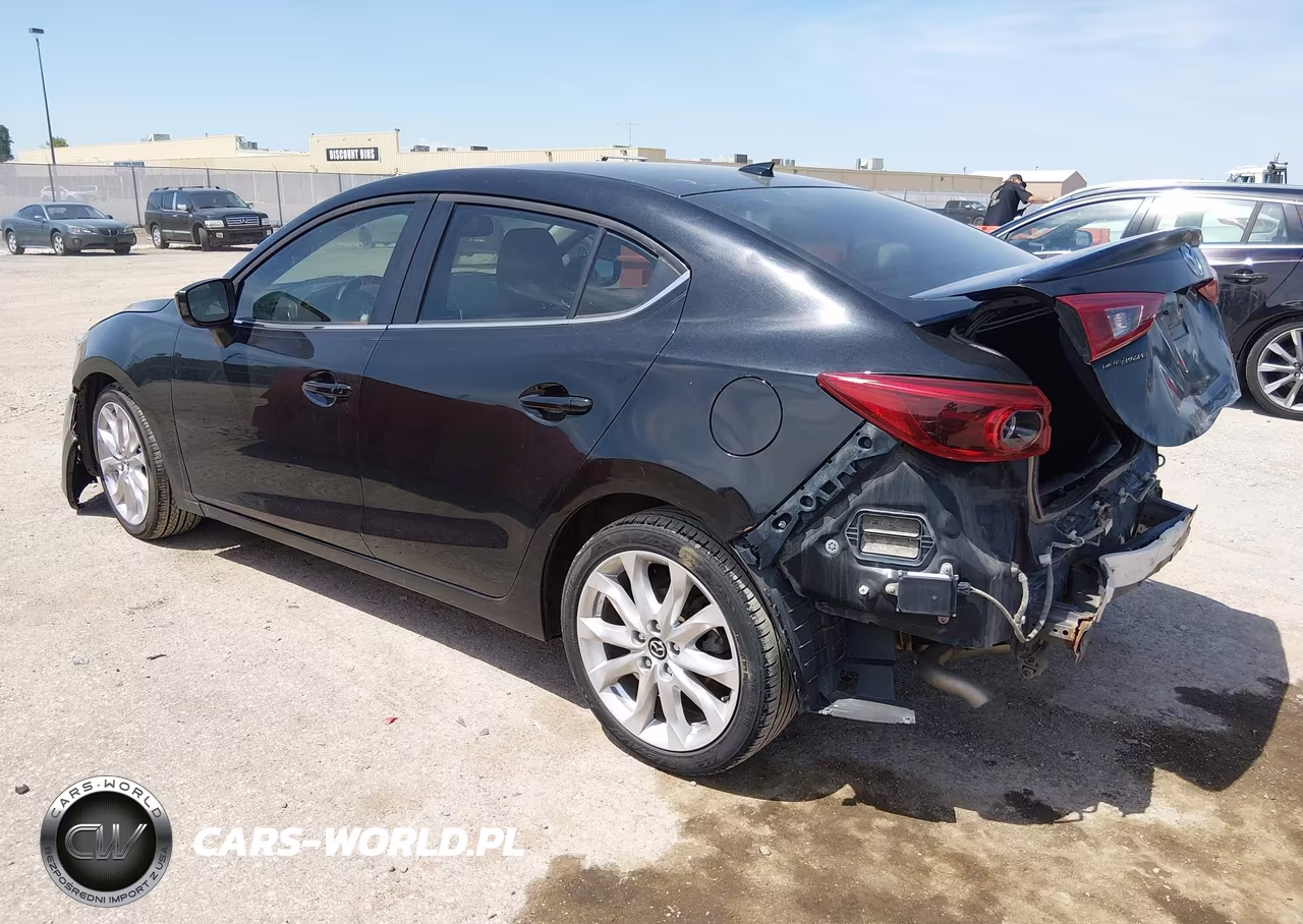 2015 Mazda Mazda3 S Grand Touring VIN:JM1BM1W38F1234569 - 3