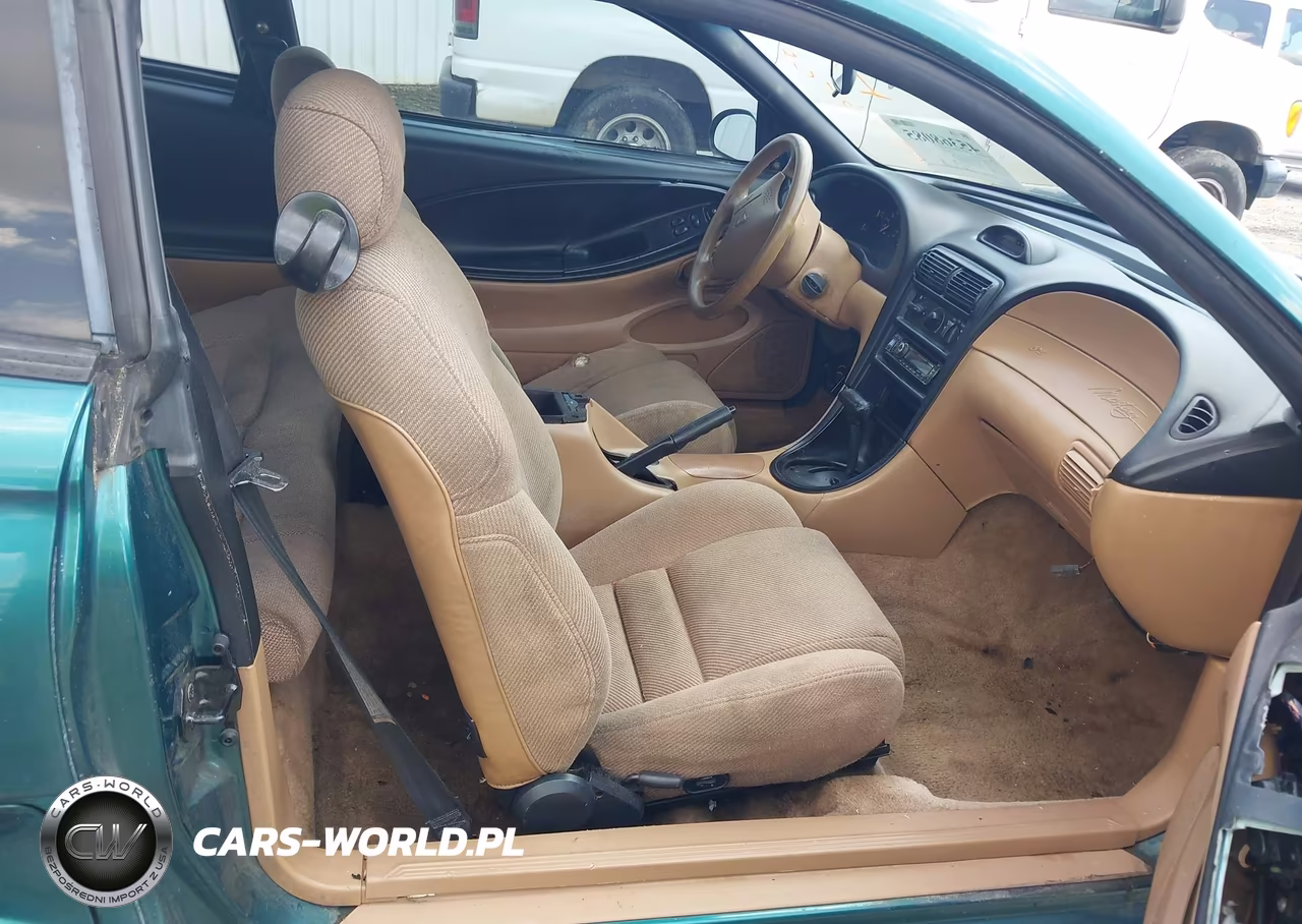 1996 Ford Mustang VIN:1FALP404XTF141121 - 5