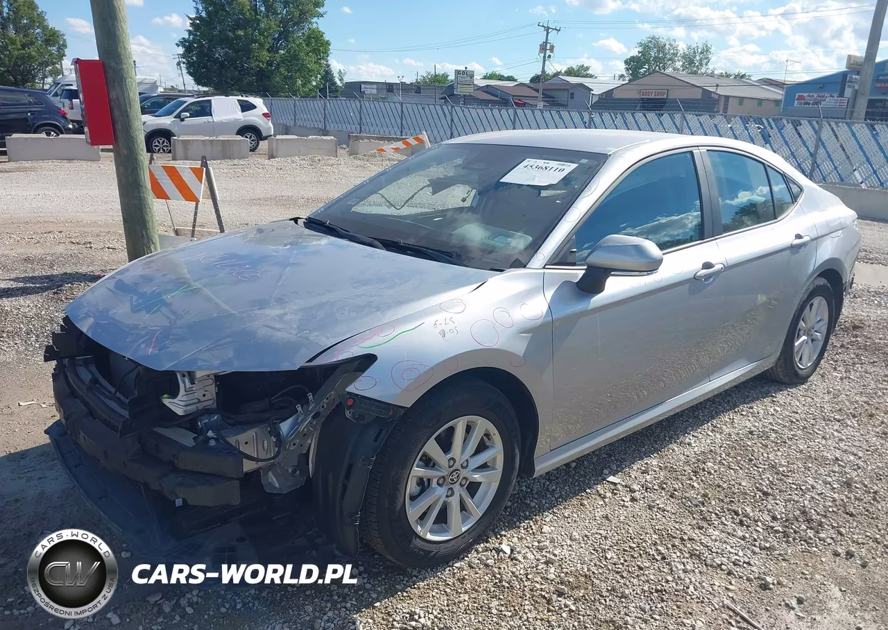 2025 Toyota Camry Le VIN:4T1DAACK2SU593658 - 2