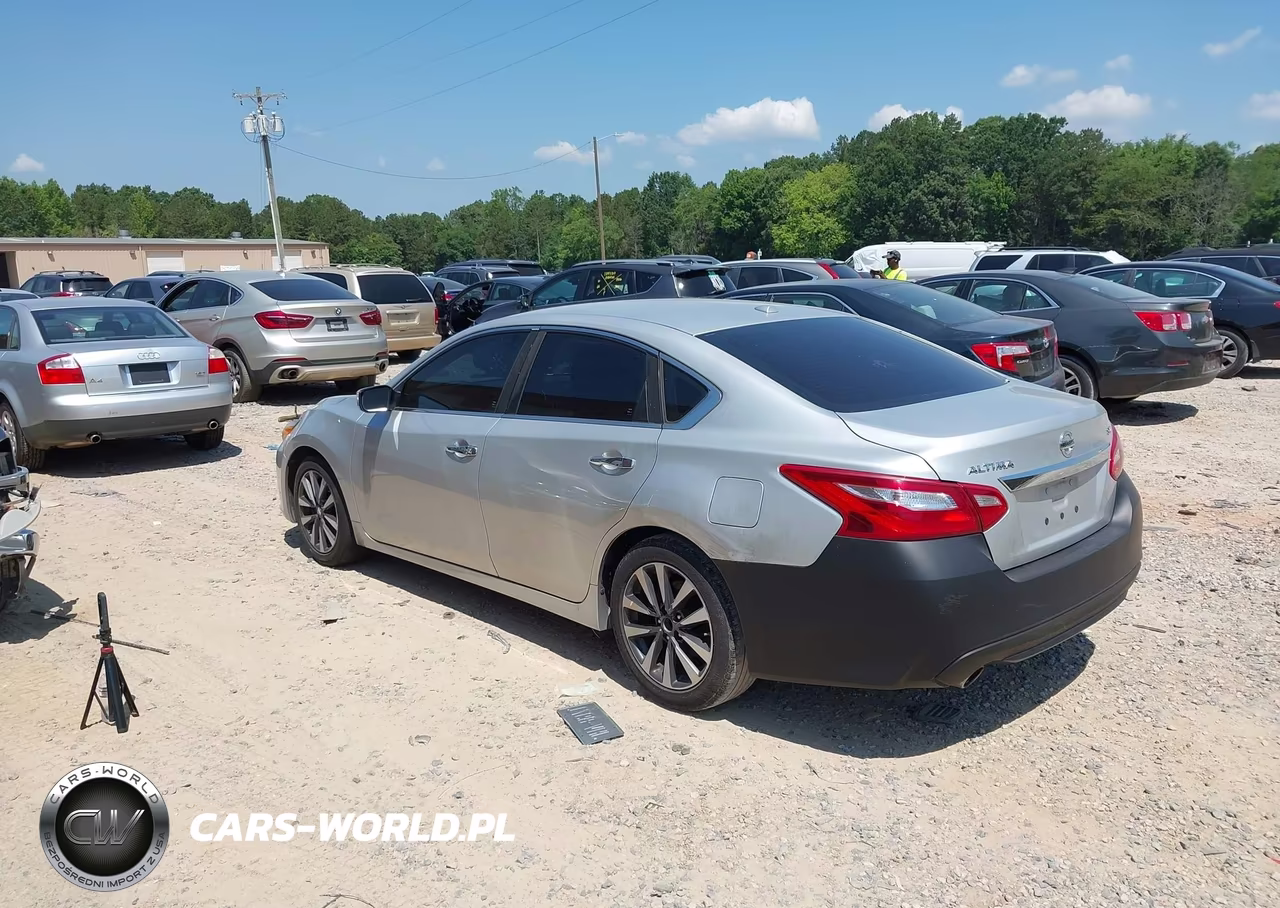 2017 Nissan Altima 2.5 Sv VIN:1N4AL3AP4HC275024 - 3
