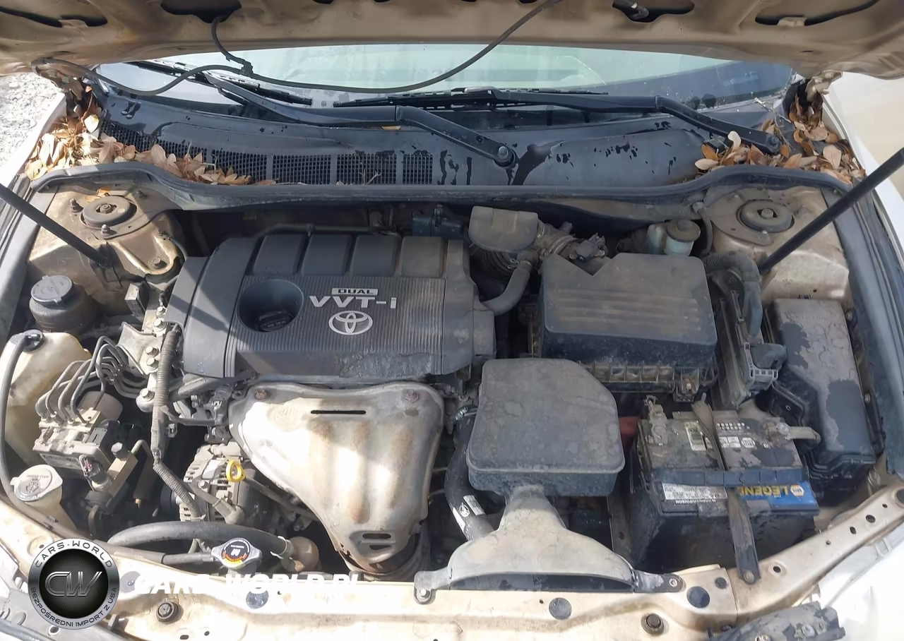 2010 Toyota Camry Le VIN:4T4BF3EK6AR033132 - 10