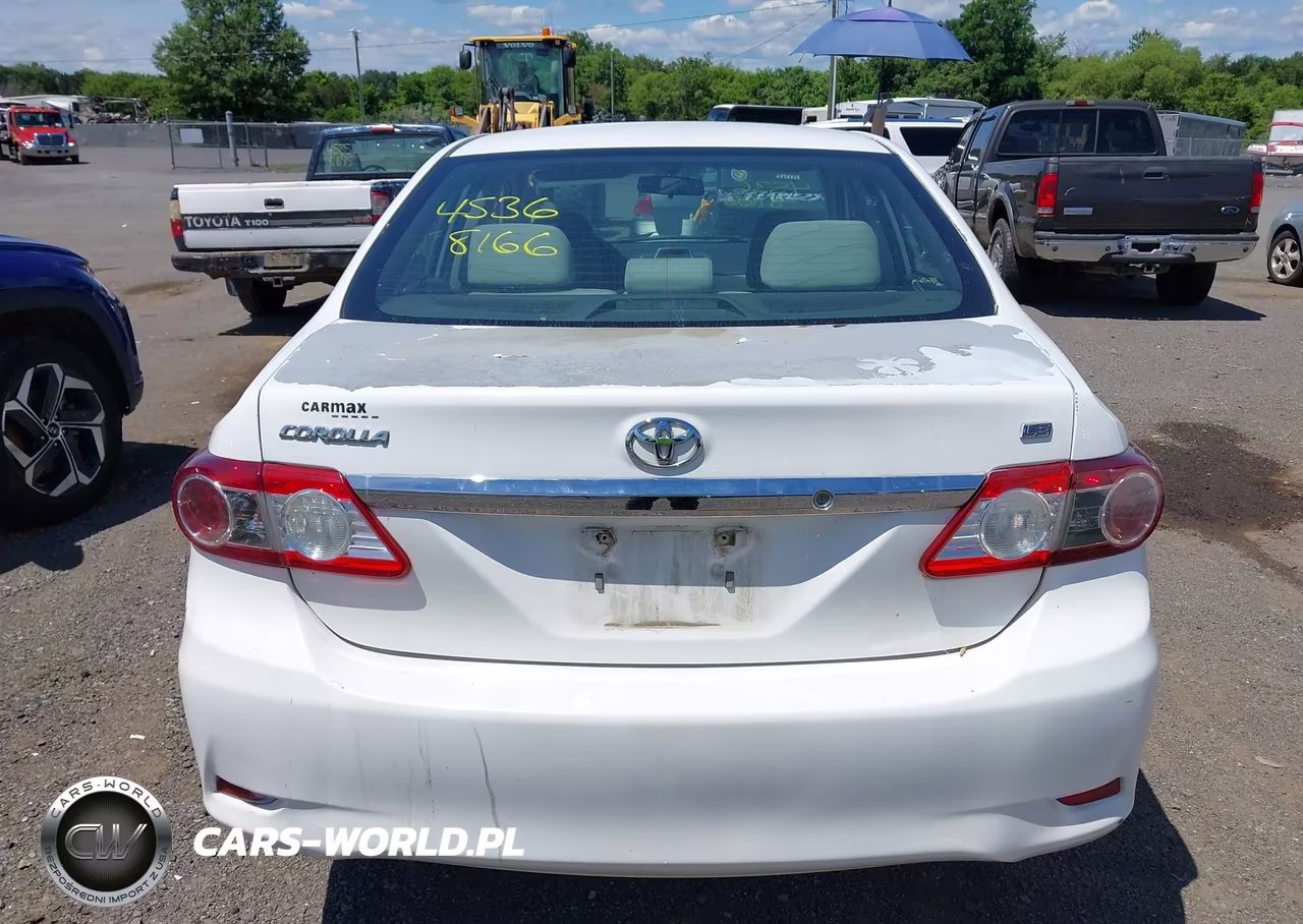 2013 Toyota Corolla Le VIN:5YFBU4EE5DP188423 - 16