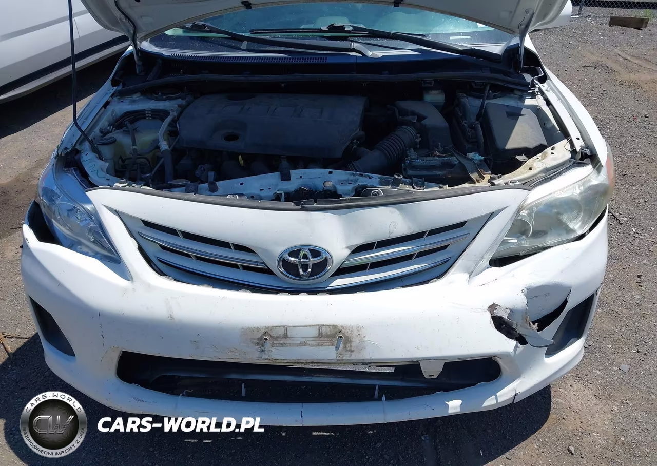 2013 Toyota Corolla Le VIN:5YFBU4EE5DP188423 - 17