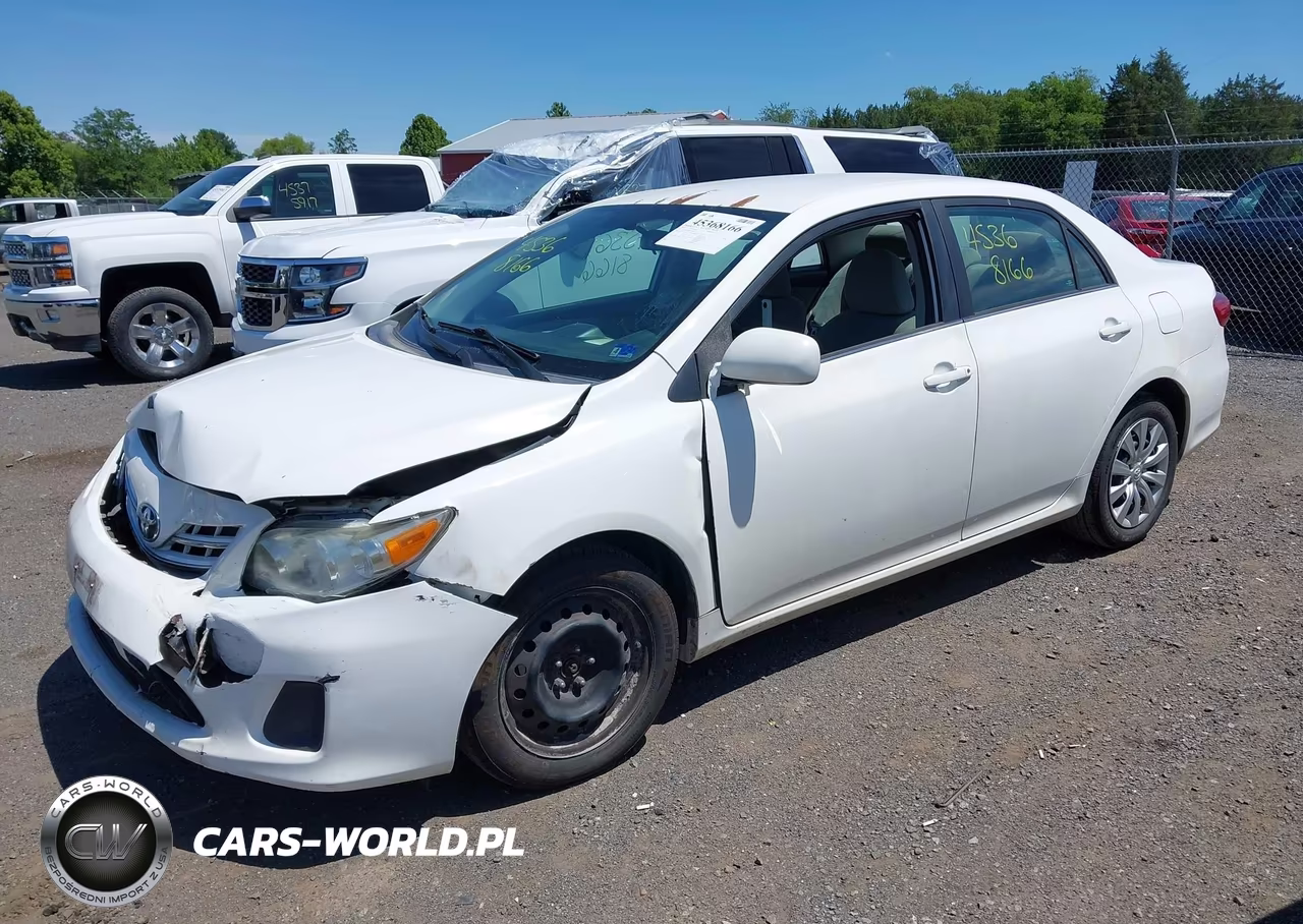 2013 Toyota Corolla Le VIN:5YFBU4EE5DP188423 - 2