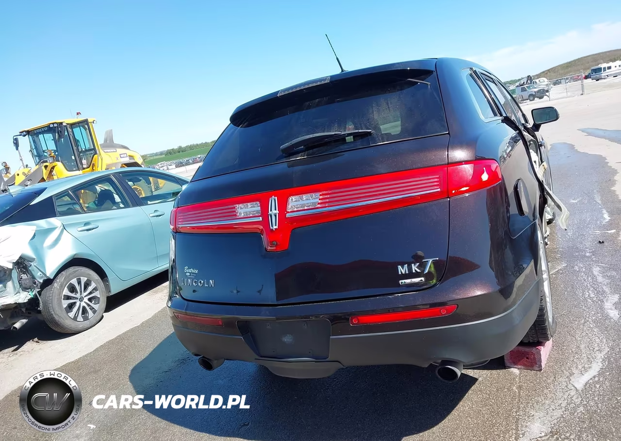 2014 Lincoln Mkt Ecoboost VIN:2LMHJ5ATXEBL52031 - 17