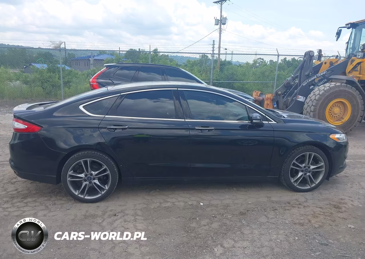2015 Ford Fusion Titanium VIN:3FA6P0D95FR262450 - 13