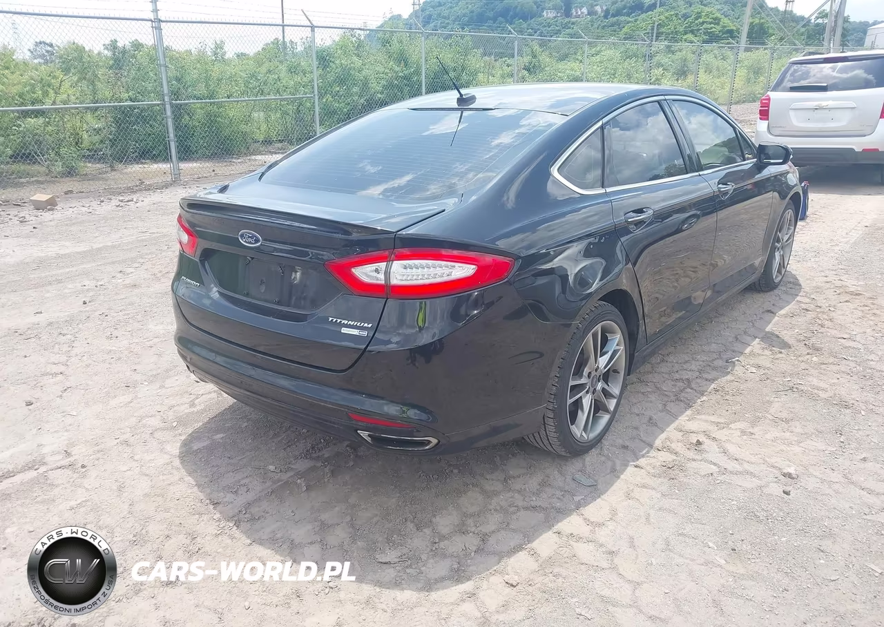 2015 Ford Fusion Titanium VIN:3FA6P0D95FR262450 - 4