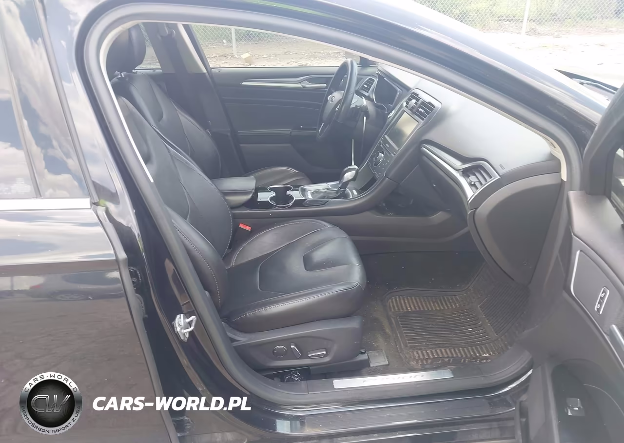2015 Ford Fusion Titanium VIN:3FA6P0D95FR262450 - 5