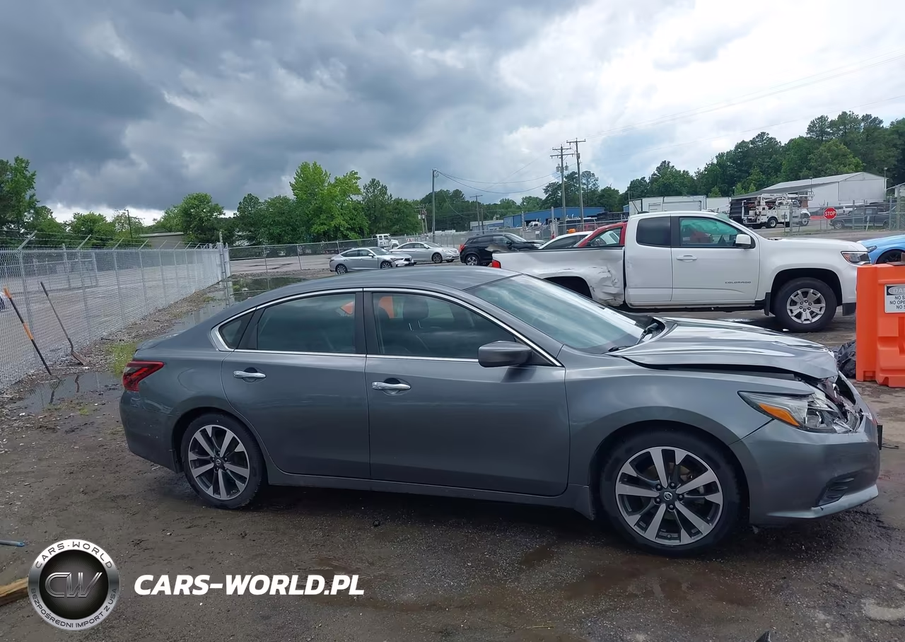 2017 Nissan Altima 2.5 Sr VIN:1N4AL3APXHC488544 - 13