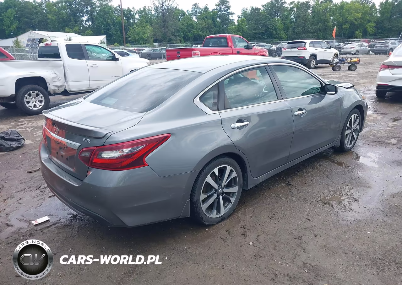 2017 Nissan Altima 2.5 Sr VIN:1N4AL3APXHC488544 - 4