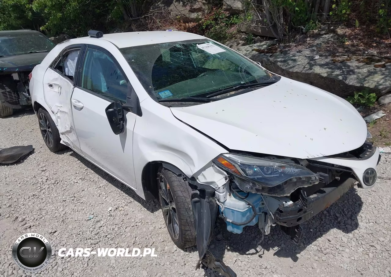 2018 Toyota Corolla Se – zdjęcie 1 z 17