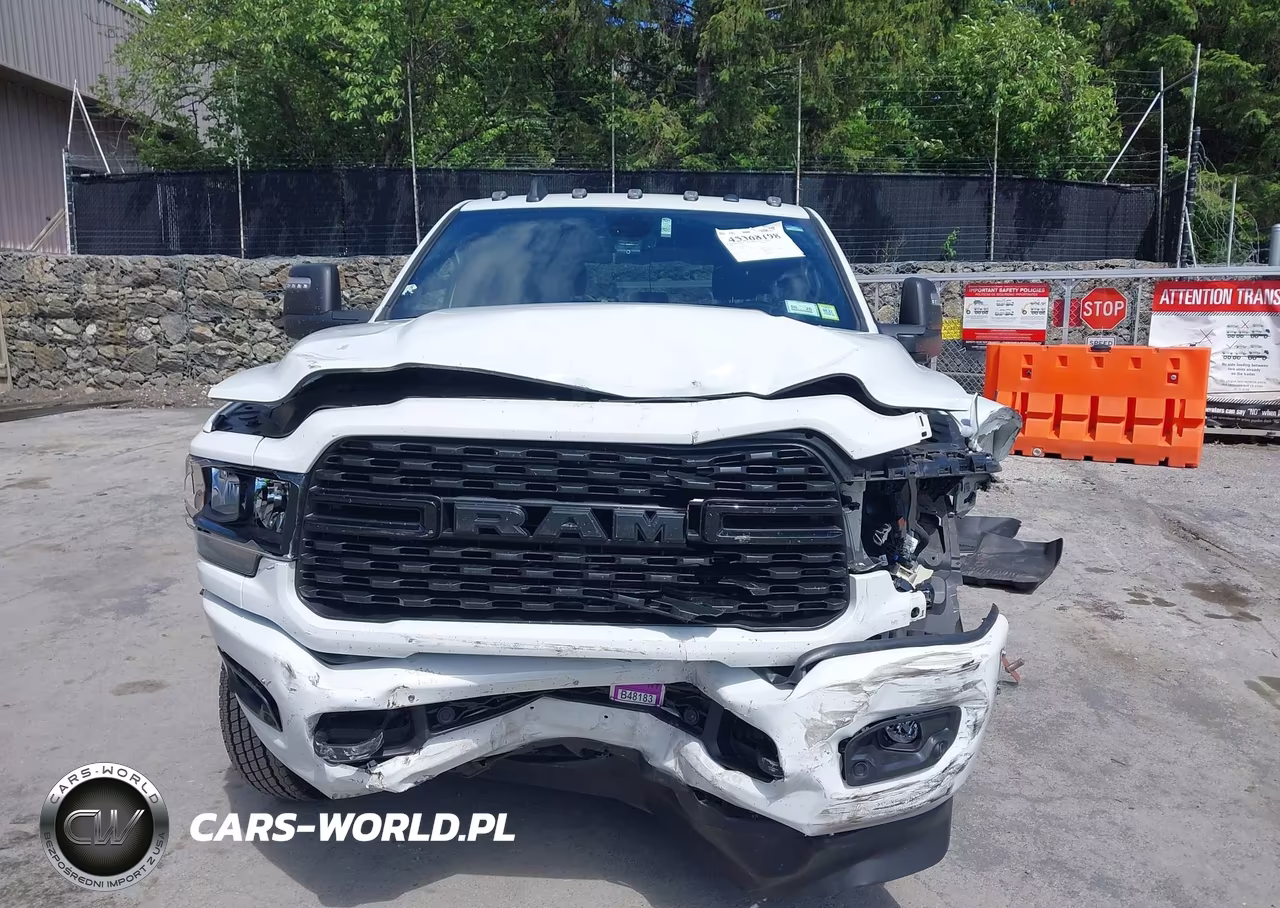 2024 Ram 3500 Big Horn 4X4 8' Box VIN:3C63RRHL2RG346380 - 12