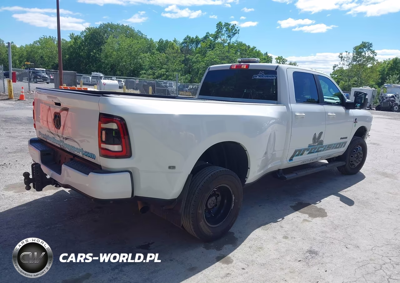 2024 Ram 3500 Big Horn 4X4 8' Box VIN:3C63RRHL2RG346380 - 4