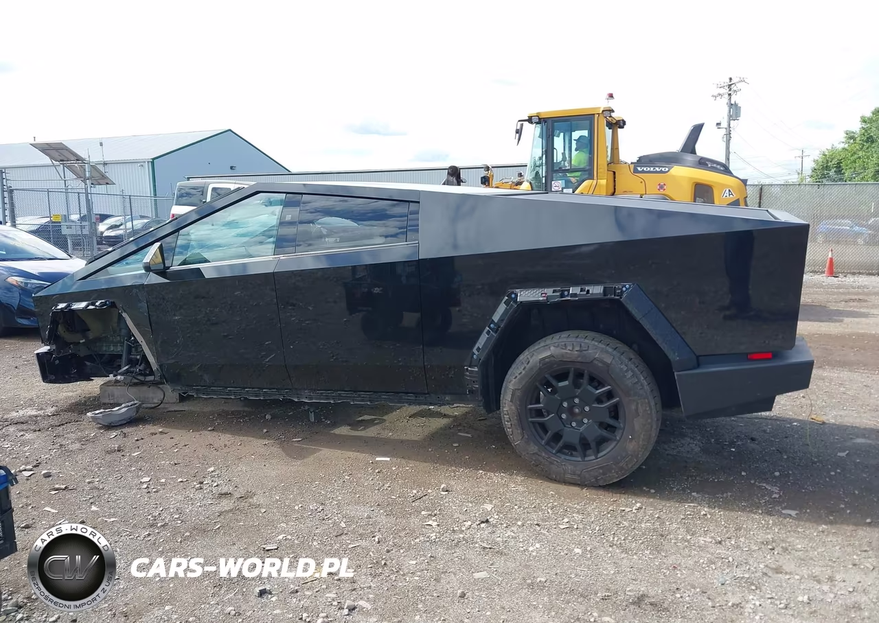 2024 Tesla Cybertruck Cyberbeast VIN:7G2CEHEE2RA016209 - 13