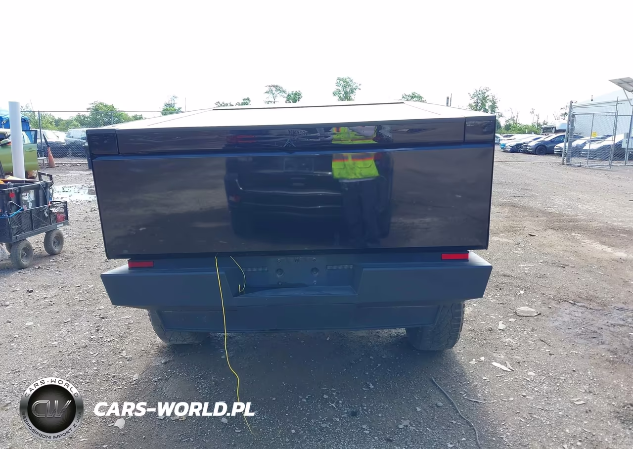2024 Tesla Cybertruck Cyberbeast VIN:7G2CEHEE2RA016209 - 15
