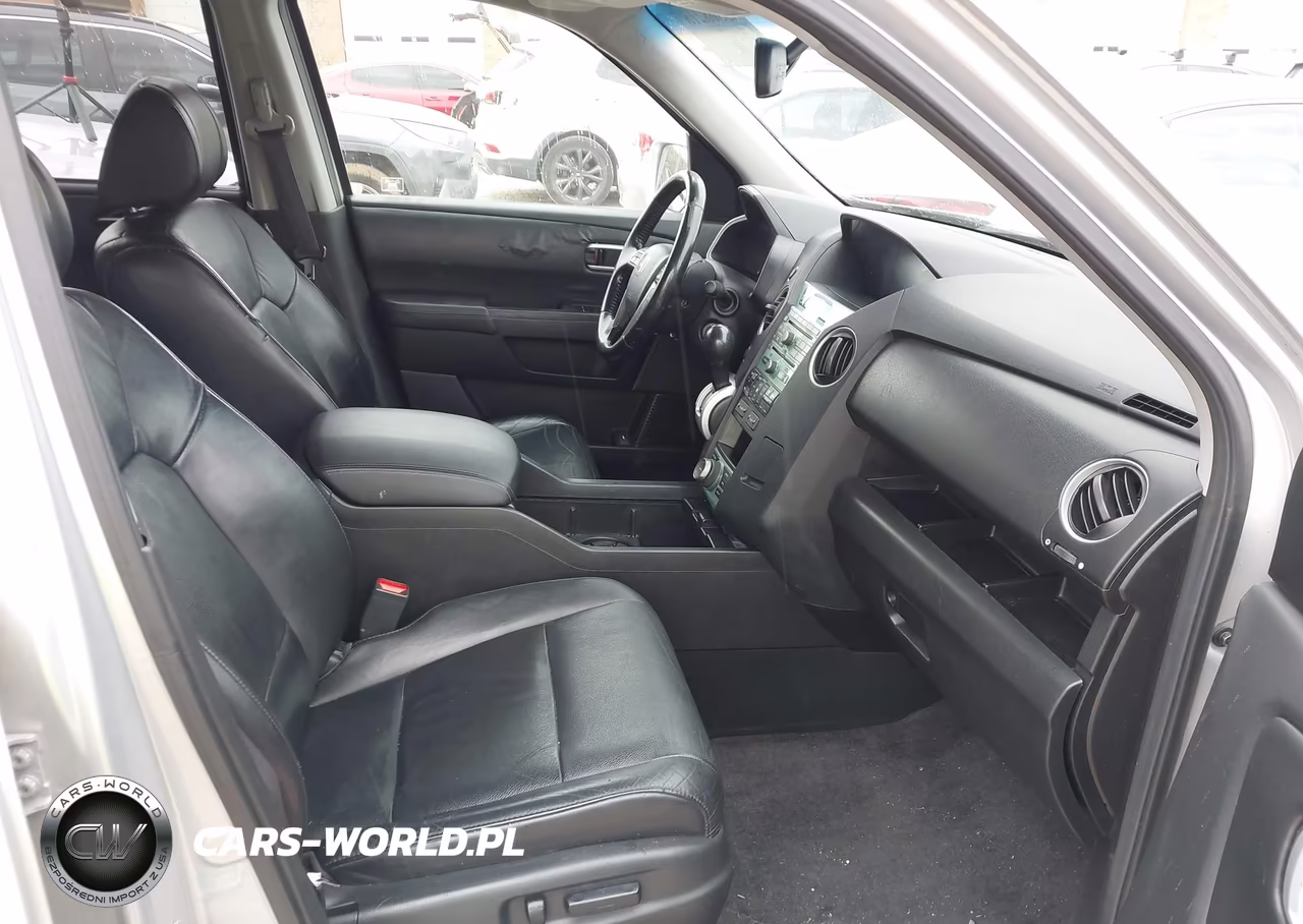 2010 Honda Pilot Touring VIN:5FNYF4H94AB026325 - 5
