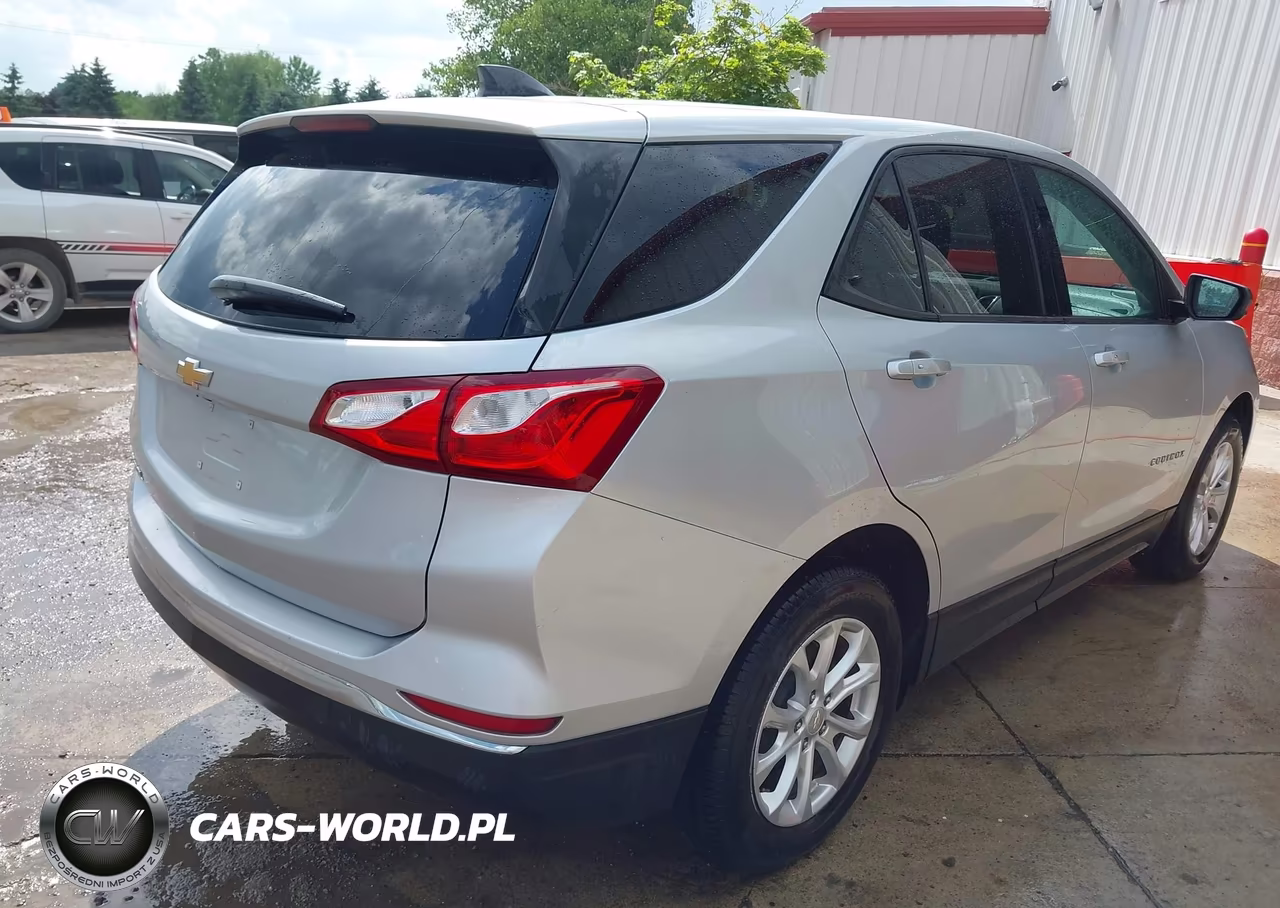 2018 Chevrolet Equinox Ls VIN:2GNAXHEV5J6324208 - 4