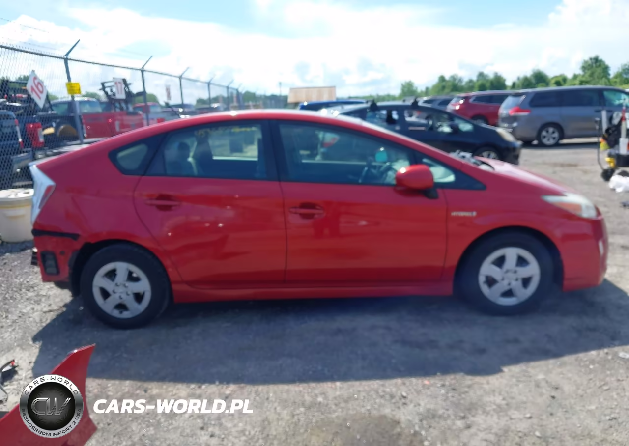 2011 Toyota Prius Three VIN:JTDKN3DU6B1410811 - 14