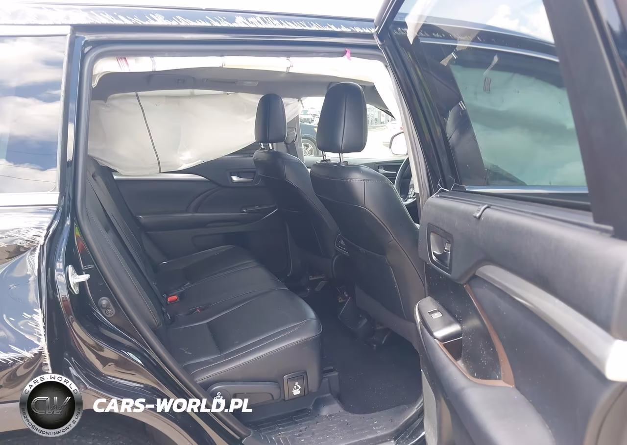 2019 Toyota Highlander Xle VIN:5TDJZRFH0KS702735 - 8
