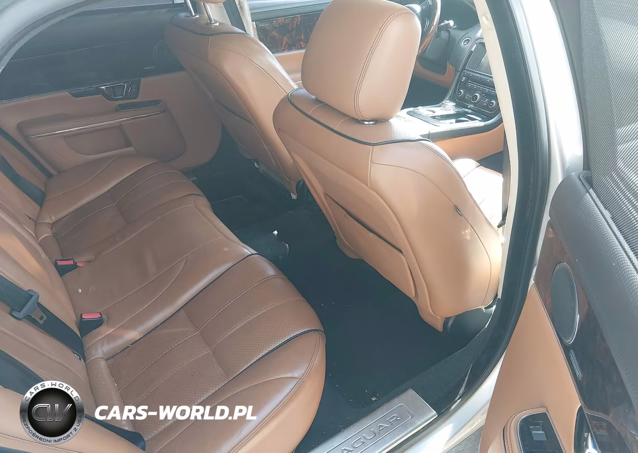 2015 Jaguar Xj Xjl Portfolio VIN:SAJWJ2GDXF8V89386 - 8