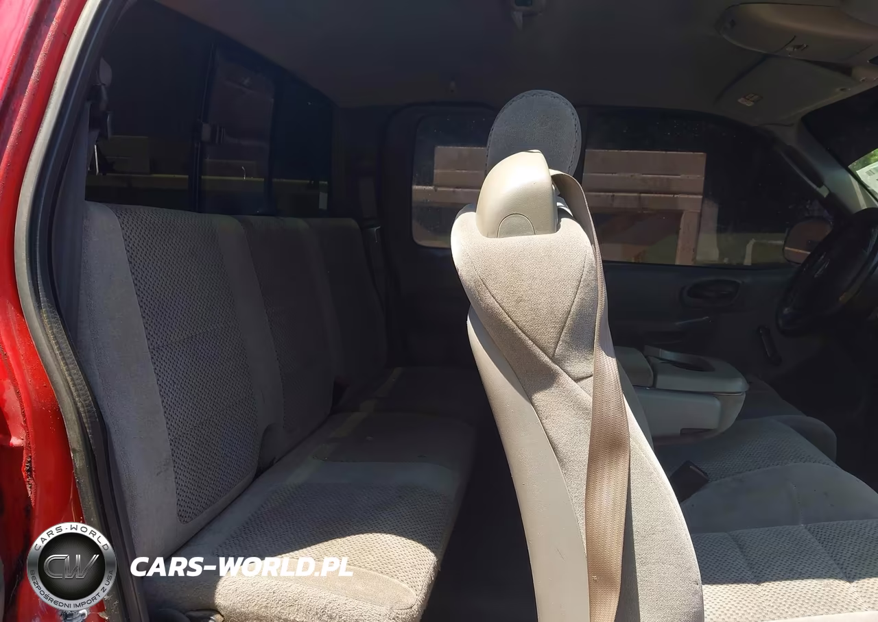 2003 Ford F-150 Lariat-Xl-Xlt VIN:2FTRX18W03CA98686 - 8