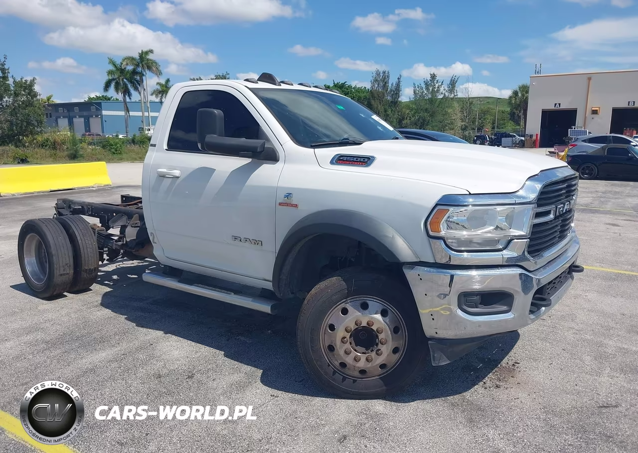 2020 Ram 4500 Chassis Tradesman-Slt