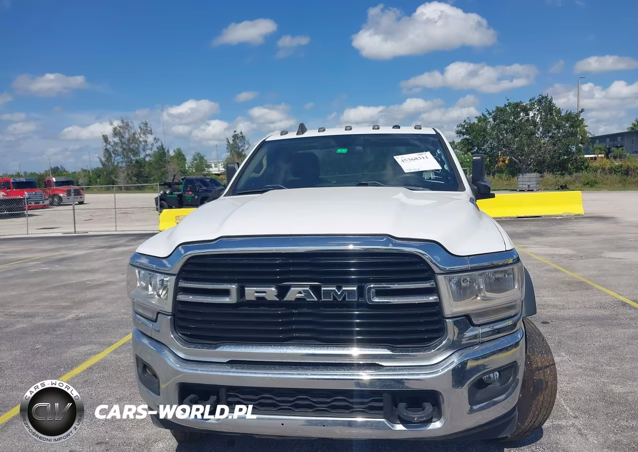 2020 Ram 4500 Chassis Tradesman-Slt VIN:3C7WRLAL9LG178955 - 16