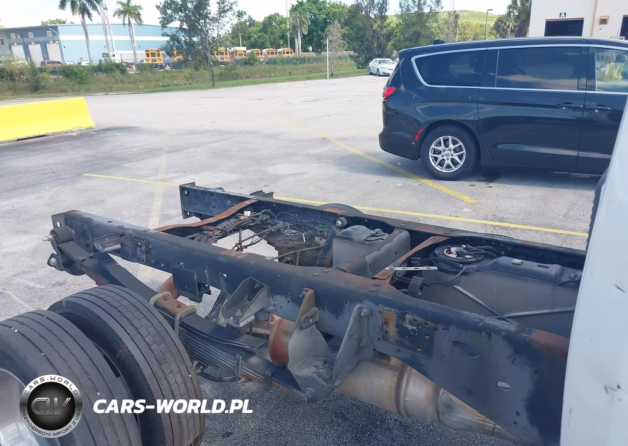 2020 Ram 4500 Chassis Tradesman-Slt VIN:3C7WRLAL9LG178955 - 6
