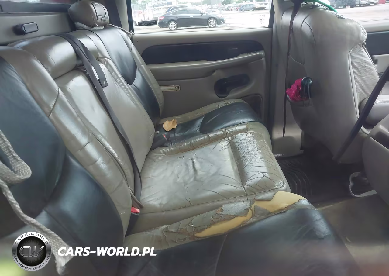 2002 Chevrolet Avalanche 1500 VIN:3GNEK13T42G243828 - 8