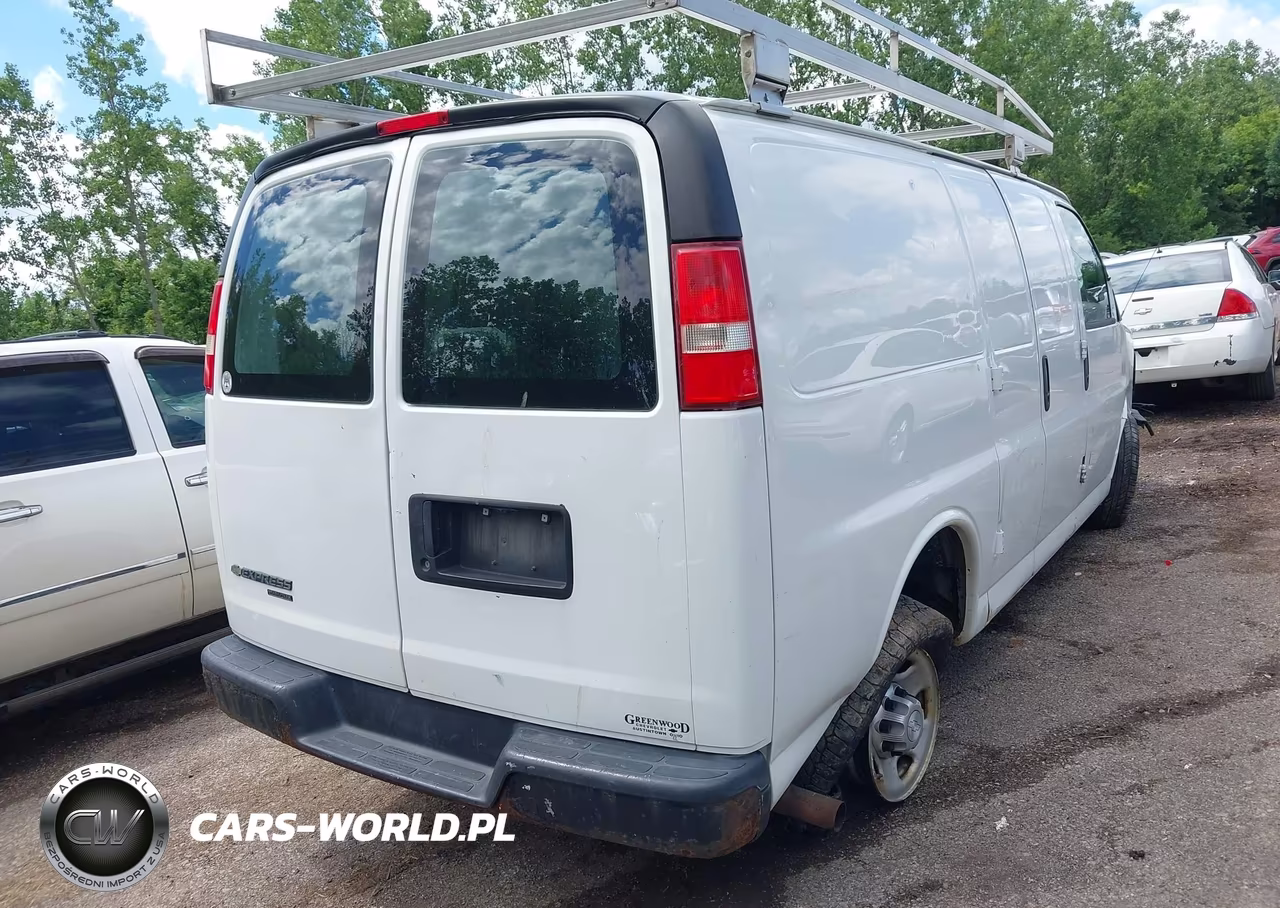 2016 Chevrolet Express 2500 Work Van VIN:1GCWGAFF7G1215659 - 4