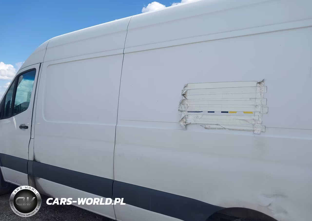 2019 Freightliner Sprinter 2500 High Roof V6 VIN:WDRPF1CD5KT007299 - 14