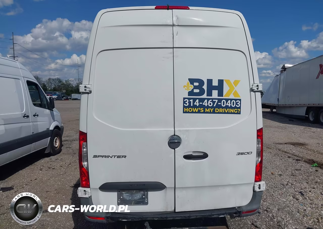 2019 Freightliner Sprinter 2500 High Roof V6 VIN:WDRPF1CD5KT007299 - 16