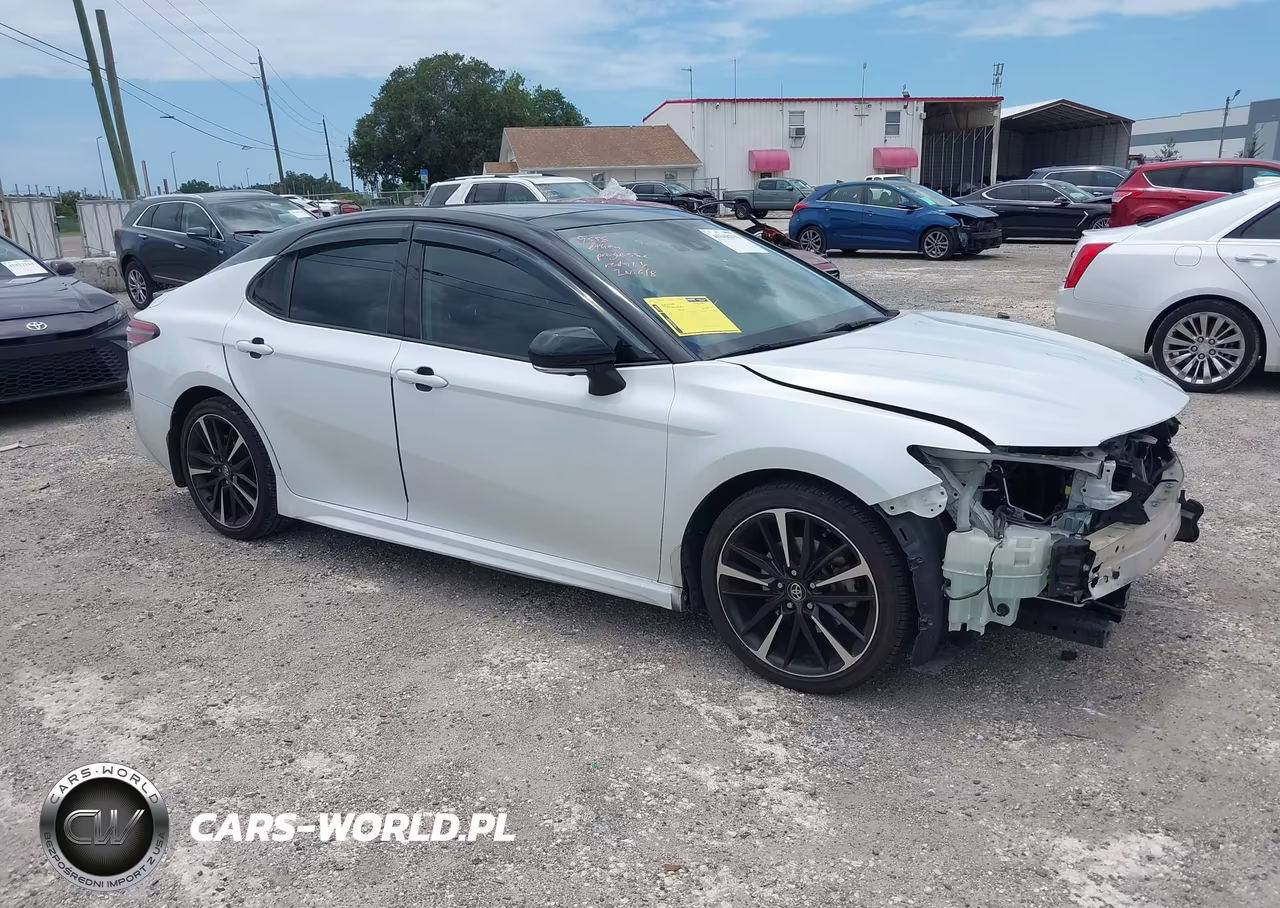 2019 Toyota Camry Xse – zdjęcie 1 z 17