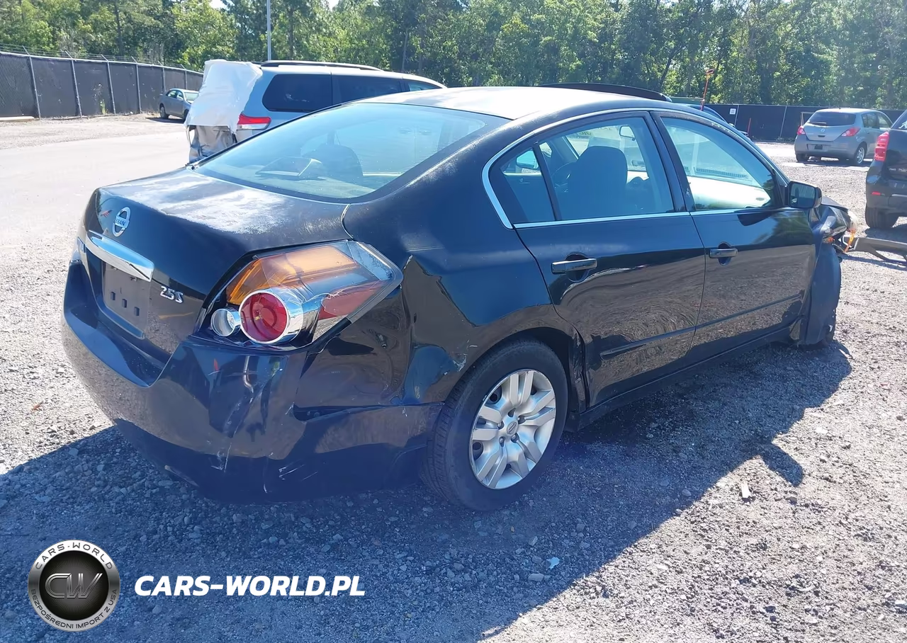 2011 Nissan Altima 2.5 S VIN:1N4AL2AP8BC109574 - 4