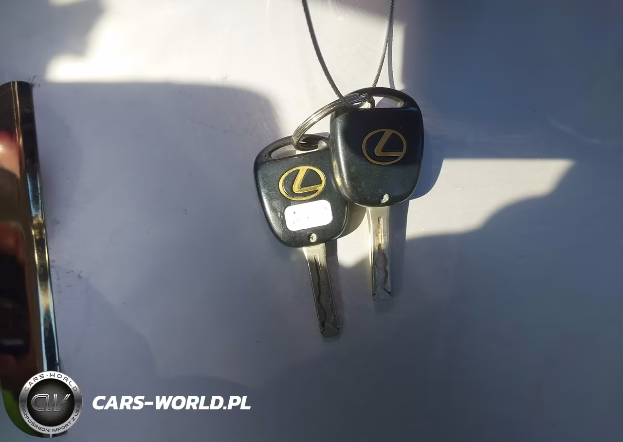 2002 Lexus Es 300 VIN:JTHBF30G325020768 - 11