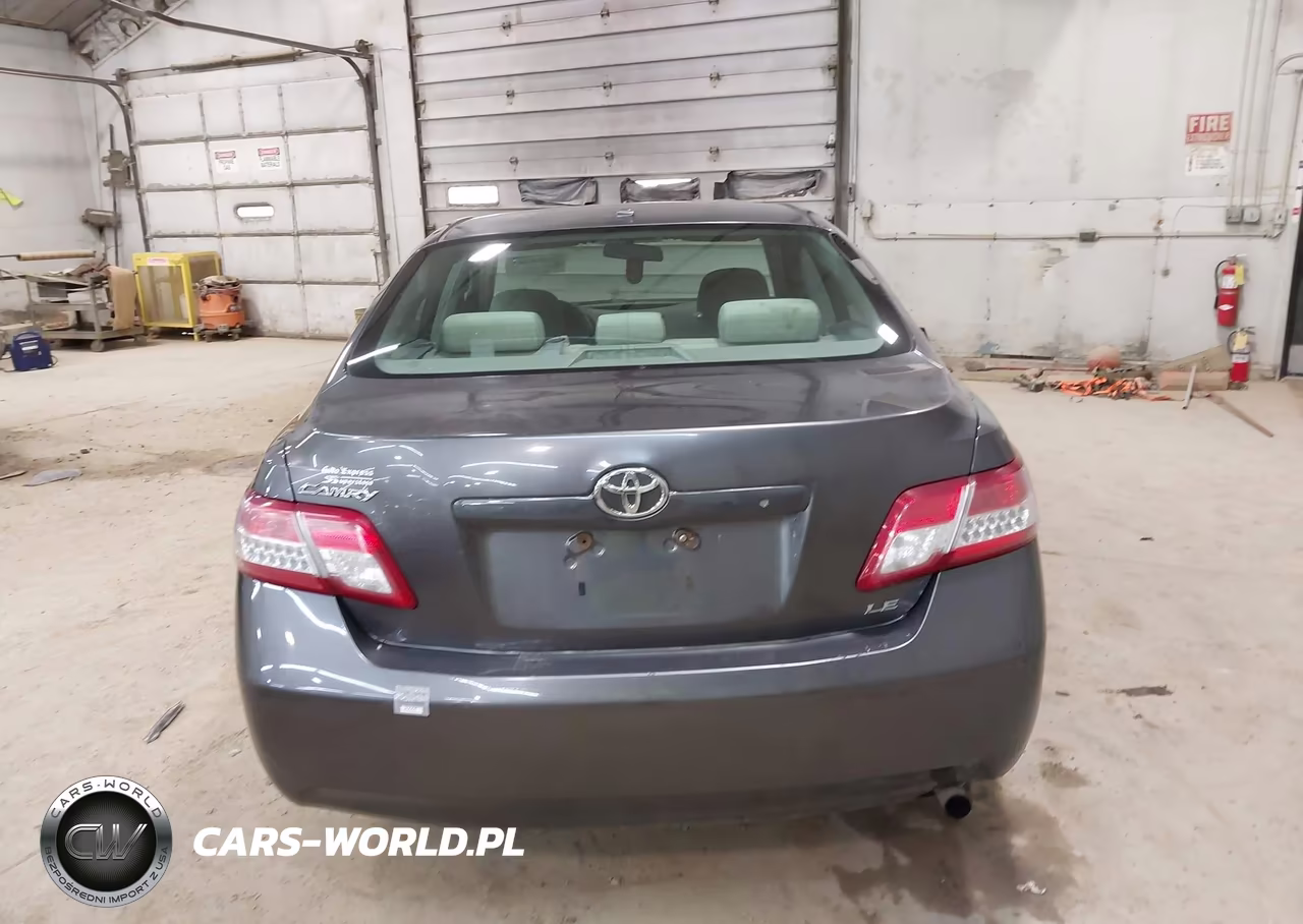 2011 Toyota Camry Le VIN:4T4BF3EK5BR179619 - 17