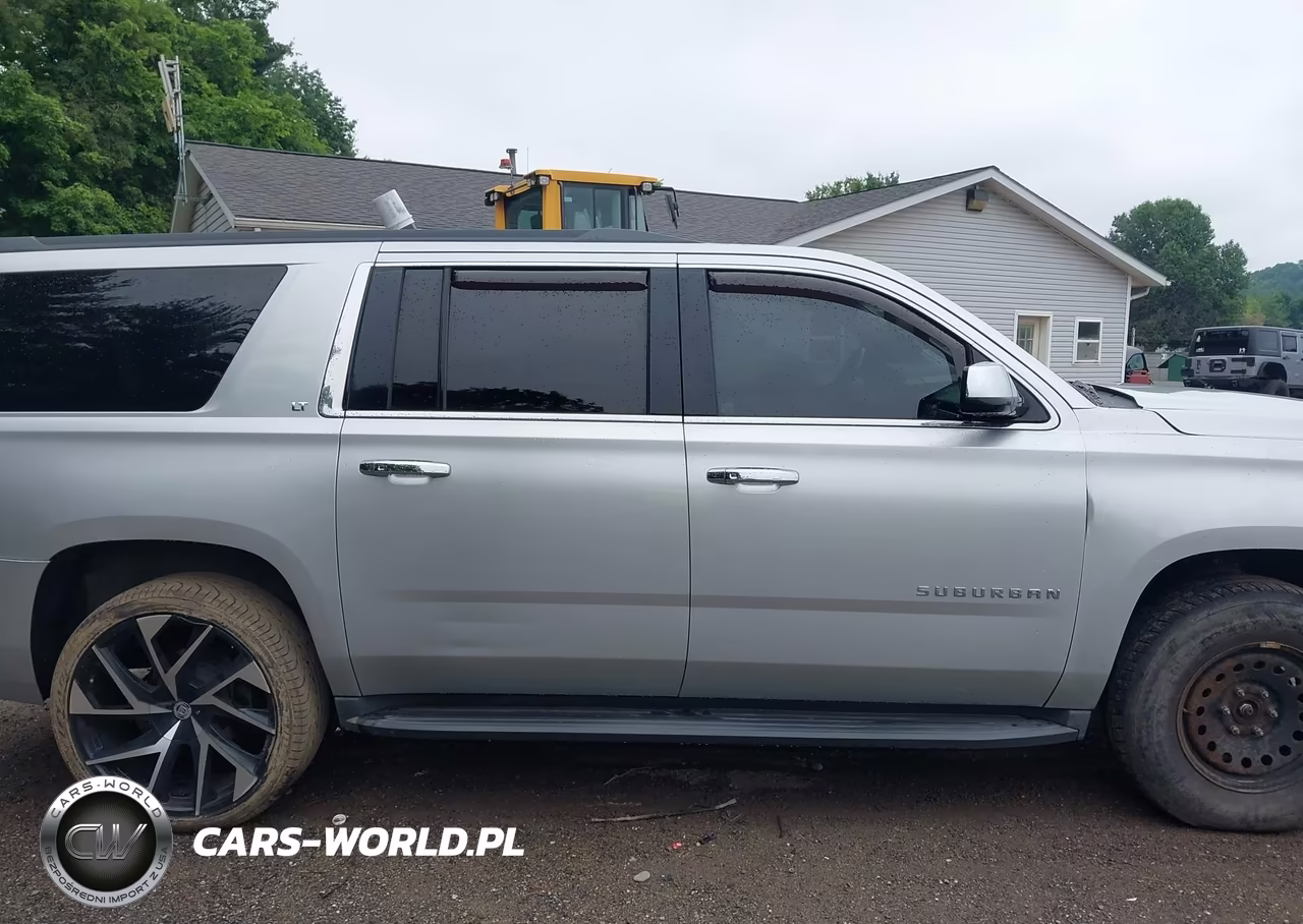 2016 Chevrolet Suburban Lt VIN:1GNSKHKC8GR286072 - 14