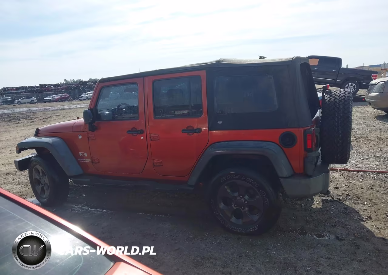 2009 Jeep Wrangler Unlimited X VIN:1J4GA39119L721989 - 13