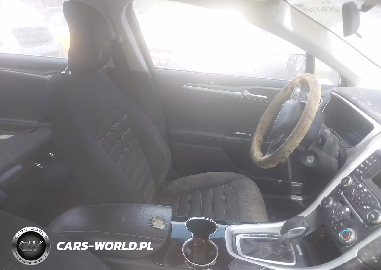 2015 Ford Fusion Se VIN:3FA6P0H73FR134653 - 5