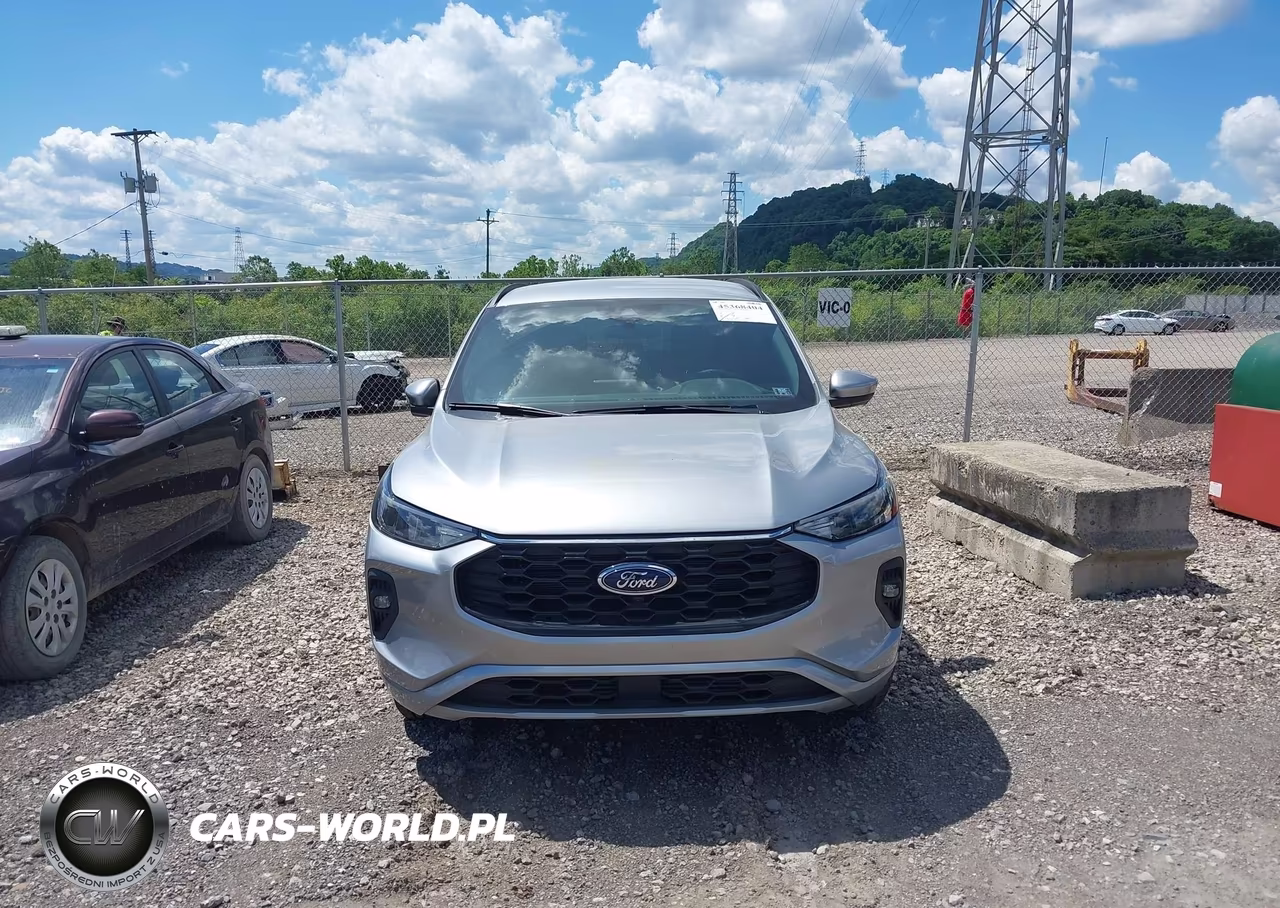 2023 Ford Escape St-Line Select VIN:1FMCU9NA9PUA02979 - 13
