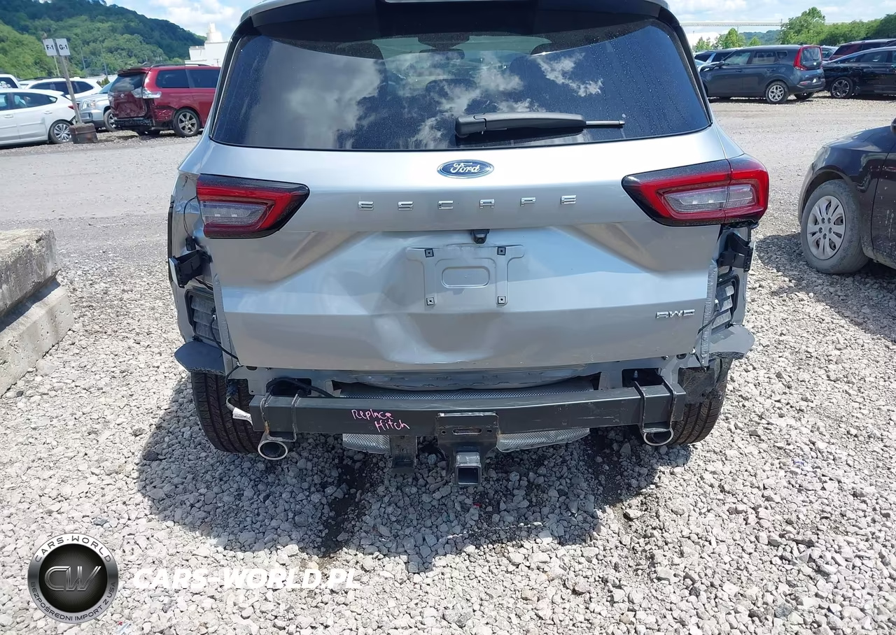 2023 Ford Escape St-Line Select VIN:1FMCU9NA9PUA02979 - 6