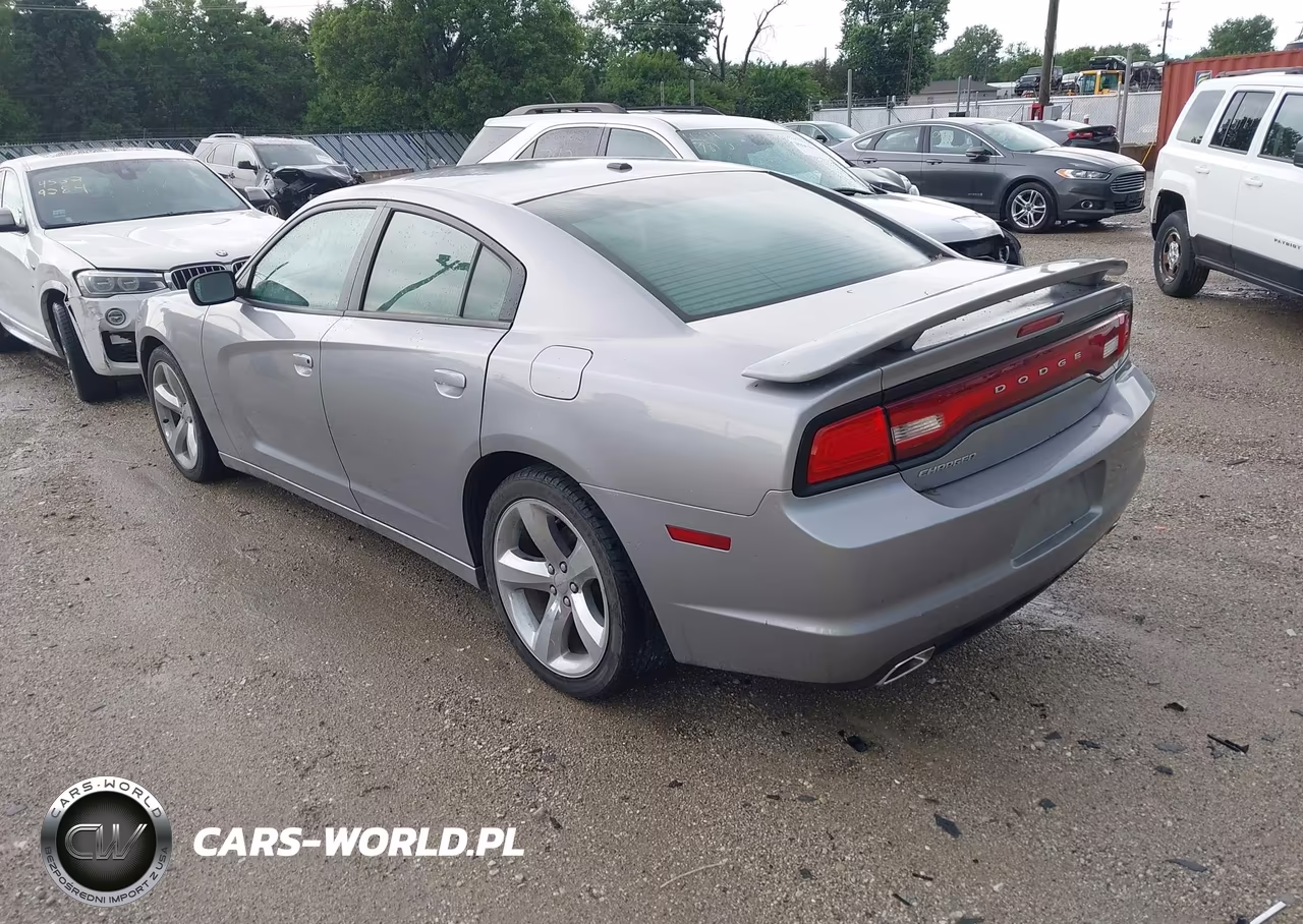 2013 Dodge Charger Sxt VIN:2C3CDXHG1DH613729 - 3