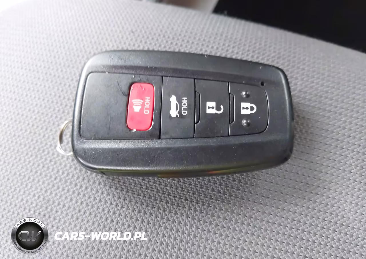2020 Toyota Corolla Hybrid Le VIN:JTDEBRBEXLJ017142 - 11