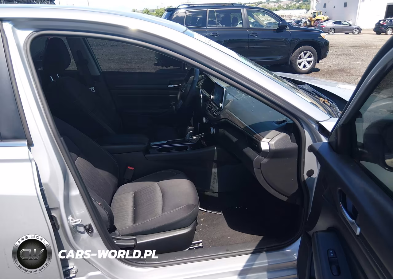 2024 Nissan Altima Sv Fwd VIN:1N4BL4DV8RN303742 - 5