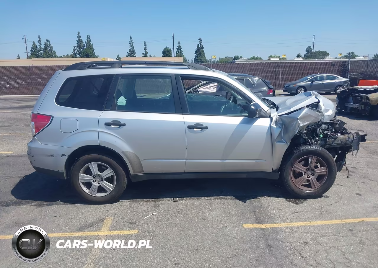 2010 Subaru Forester 2.5X VIN:JF2SH6BC1AH906707 - 13