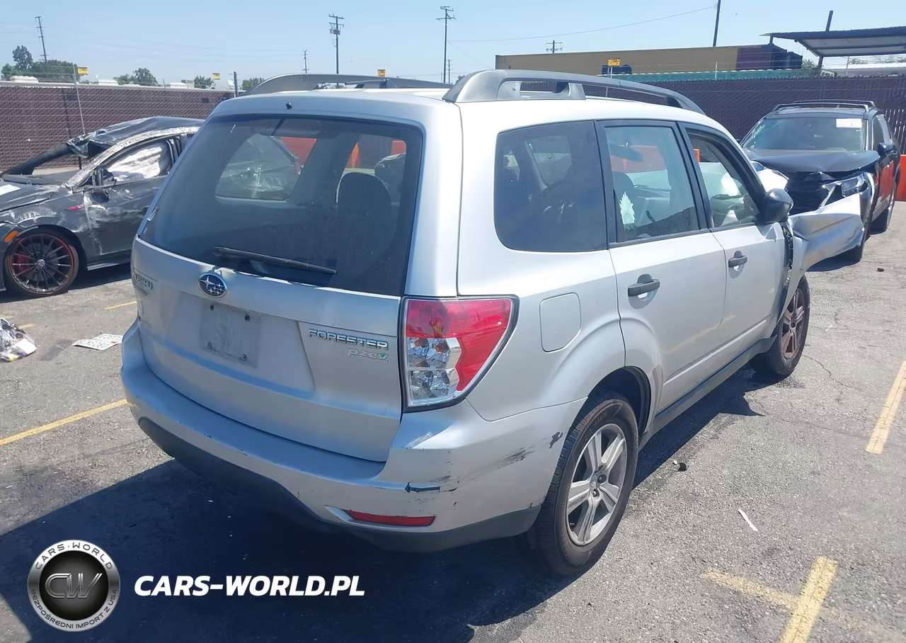 2010 Subaru Forester 2.5X VIN:JF2SH6BC1AH906707 - 4