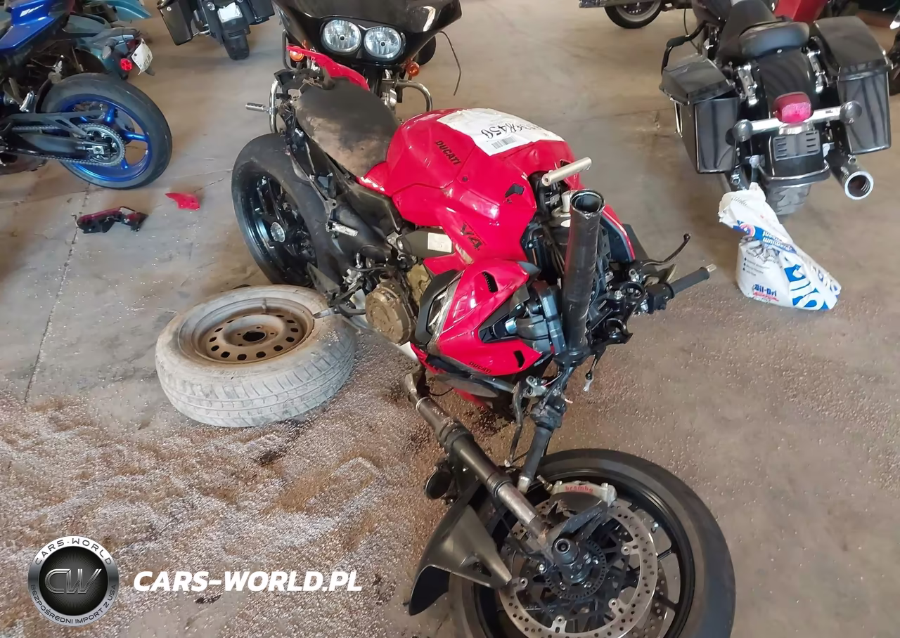 2024 Ducati Streetfighter V4-V4S – zdjęcie 1 z 12