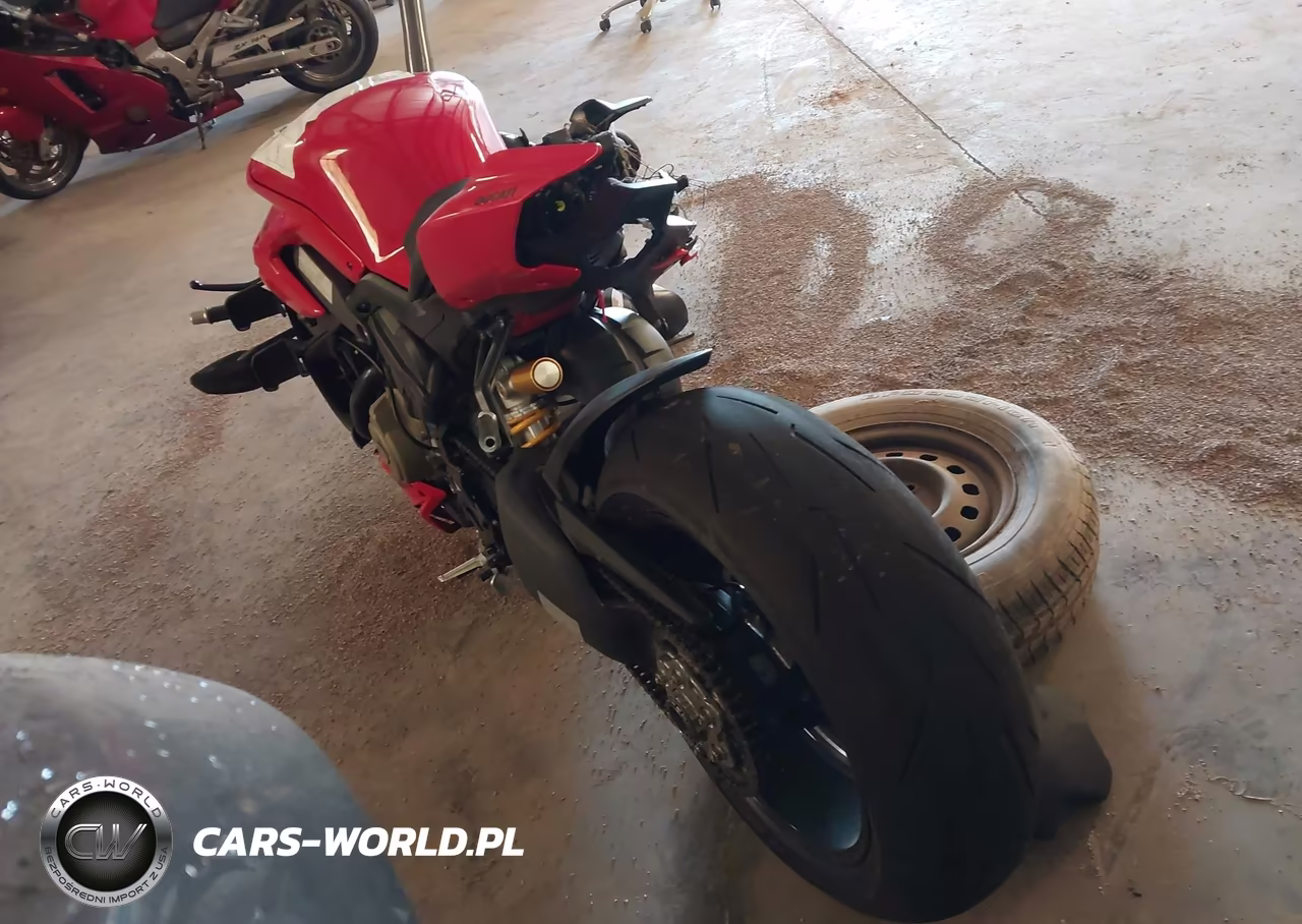 2024 Ducati Streetfighter V4-V4S VIN:ZDMFAKWW5RB009152 - 3
