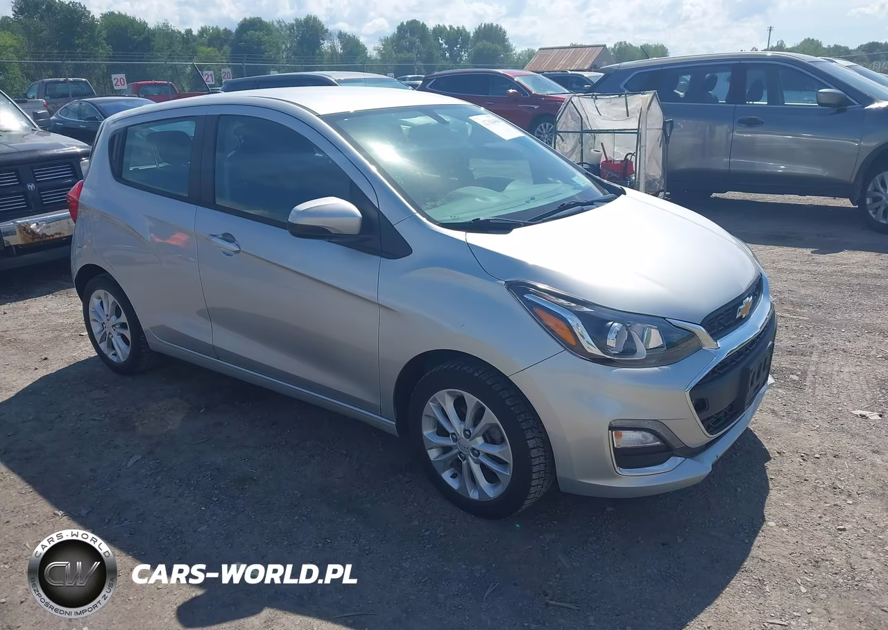 2021 Chevrolet Spark Fwd 1Lt Automatic – zdjęcie 1 z 17